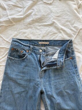 LEVIS low pro Light Wash low rise Jeans - Blue